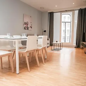 https://smartflats-design-old-town.brusselshotelsbook.com